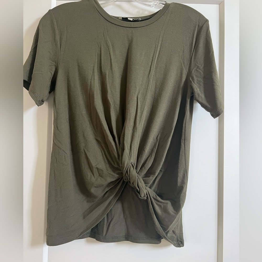 Anthropologie knot top